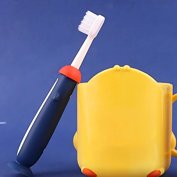 Momeasy Ultra-Soft Bristle Oral Toothbrush Anti-Cavity Anti-Tooth Decay 18+ Months - Green