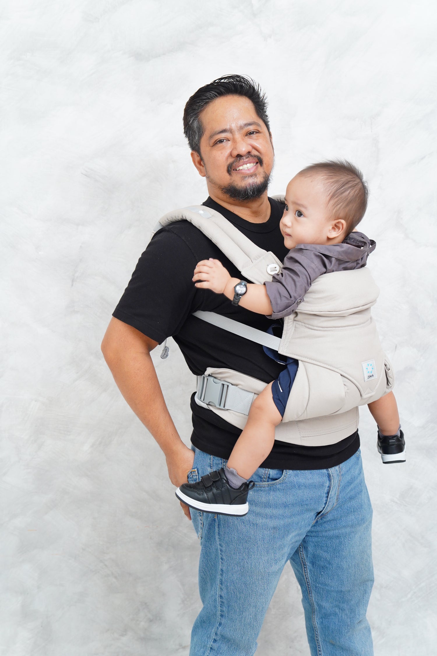 Zima Ergonomic Baby Carrier - Gray