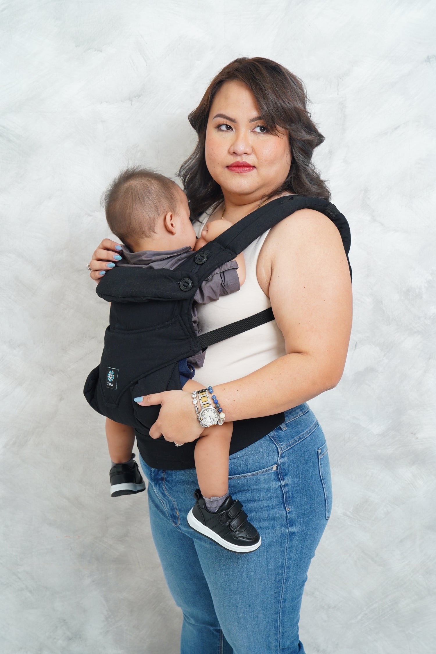 Zima Ergonomic Baby Carrier - Black