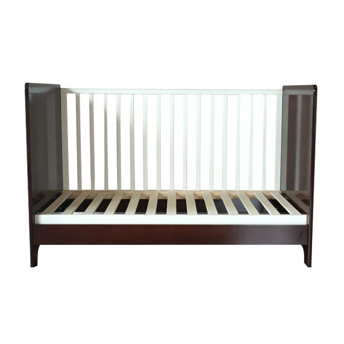 Cuddlebug Vernon 3-in-1 Convertible Crib - White/Coffee