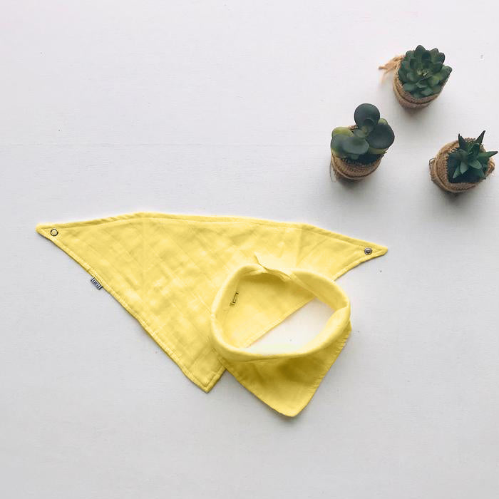Petal by Li'l Tati Organic Cotton Muslin Bib Set of 2 - Yellow