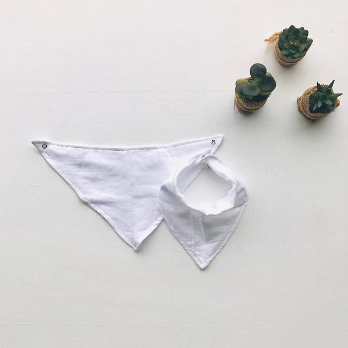 Petal by lil' tati Organic Cotton Muslin Bib Set of 2 - White